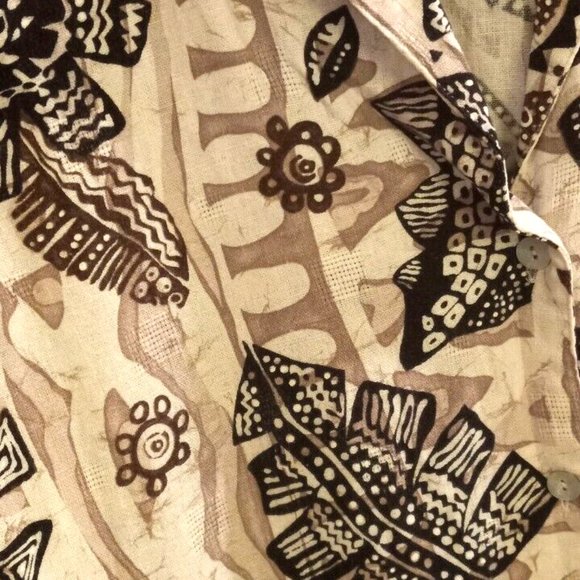 Alfred Dunner Womans Blouse size 16 geometric floral short sleeve button front - Picture 2 of 3